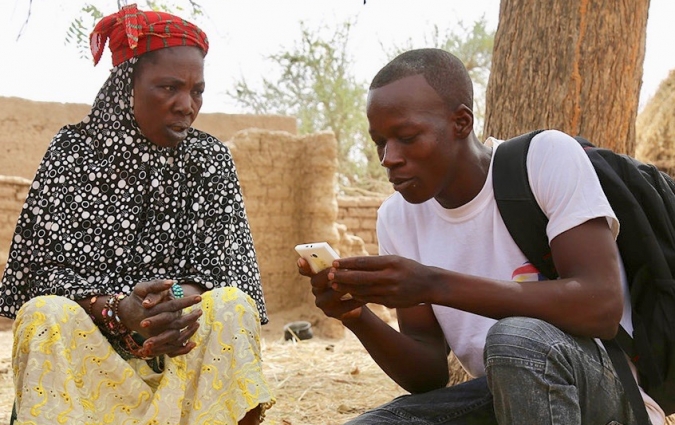 Muso health worker in a rural community